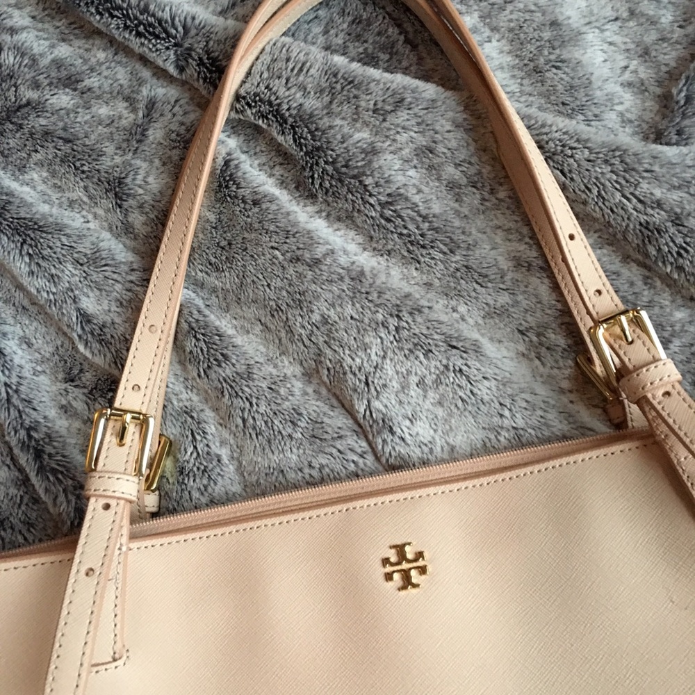 Tory Burch York buckle Pink leather bag - Picture 5 of 8
